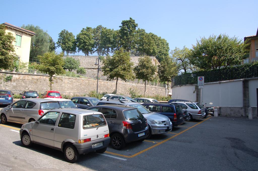 La Rosa Scarlatta Leilighet Bergamo Eksteriør bilde