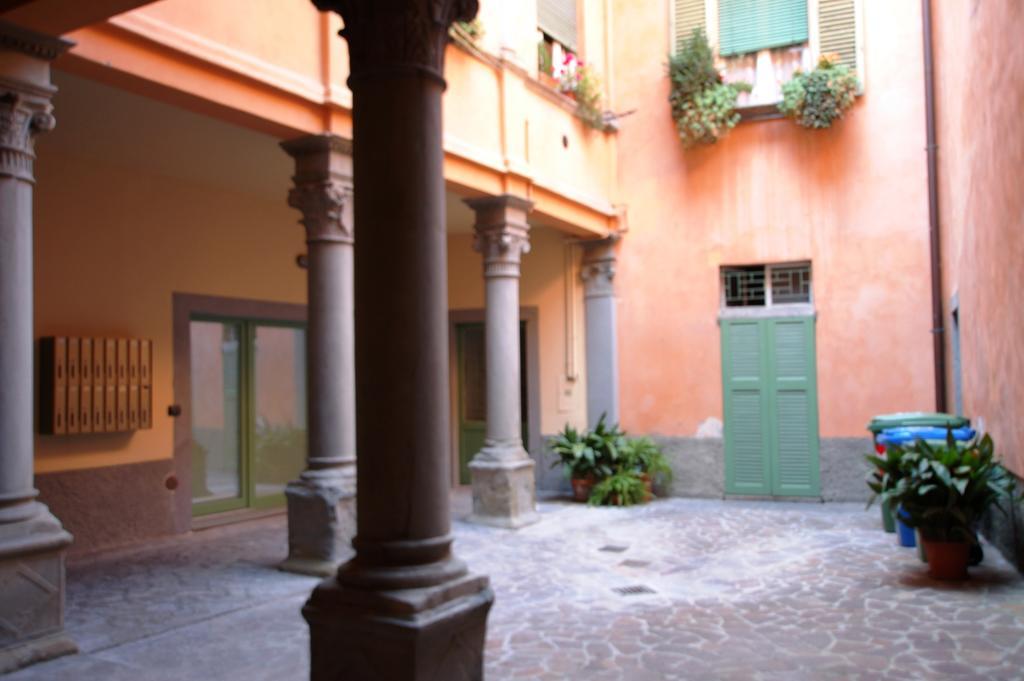 La Rosa Scarlatta Leilighet Bergamo Eksteriør bilde